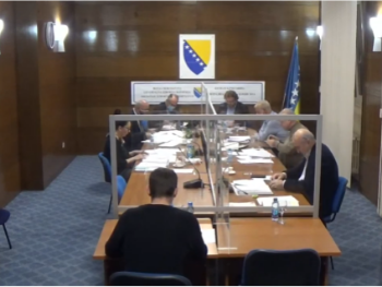 CIK kaznio sve redom! 